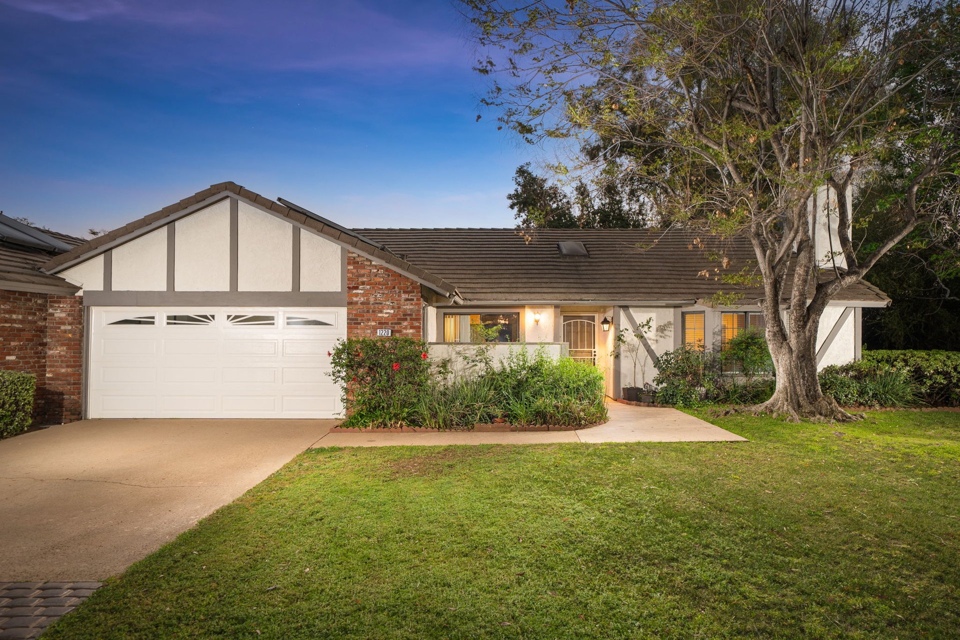 1220 Shepherd Way