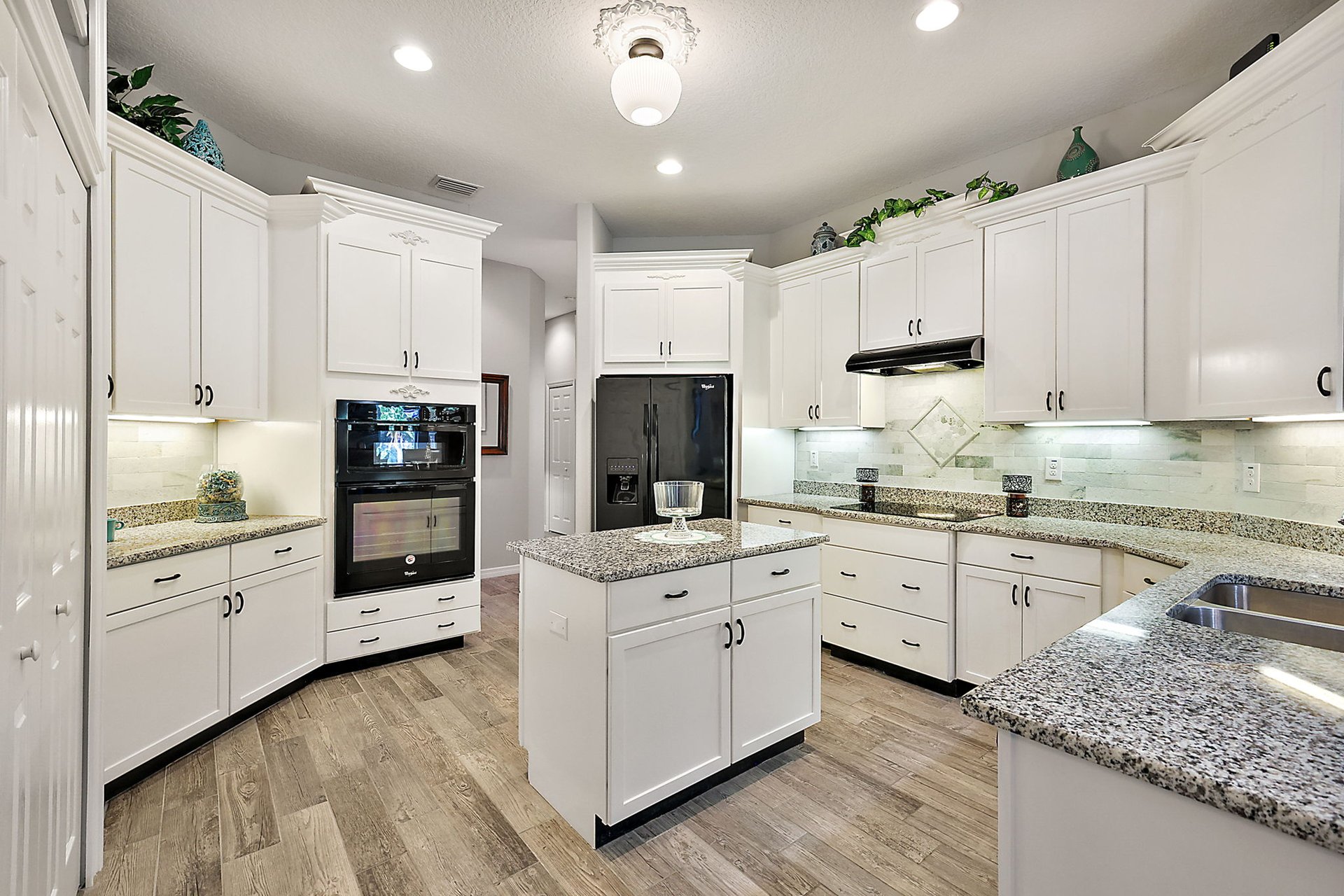 8376 Bridgeport Bay Cir