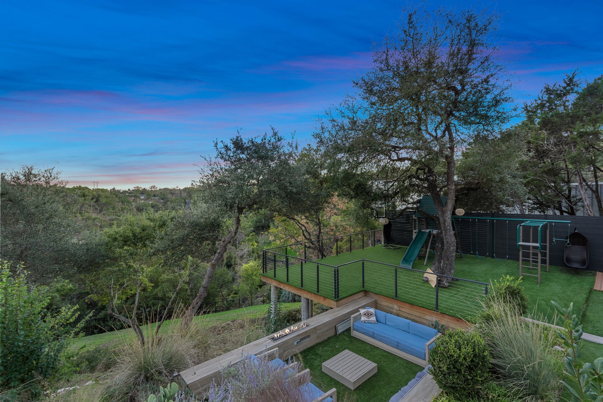 Modern Masterpiece in West Lake Hills
