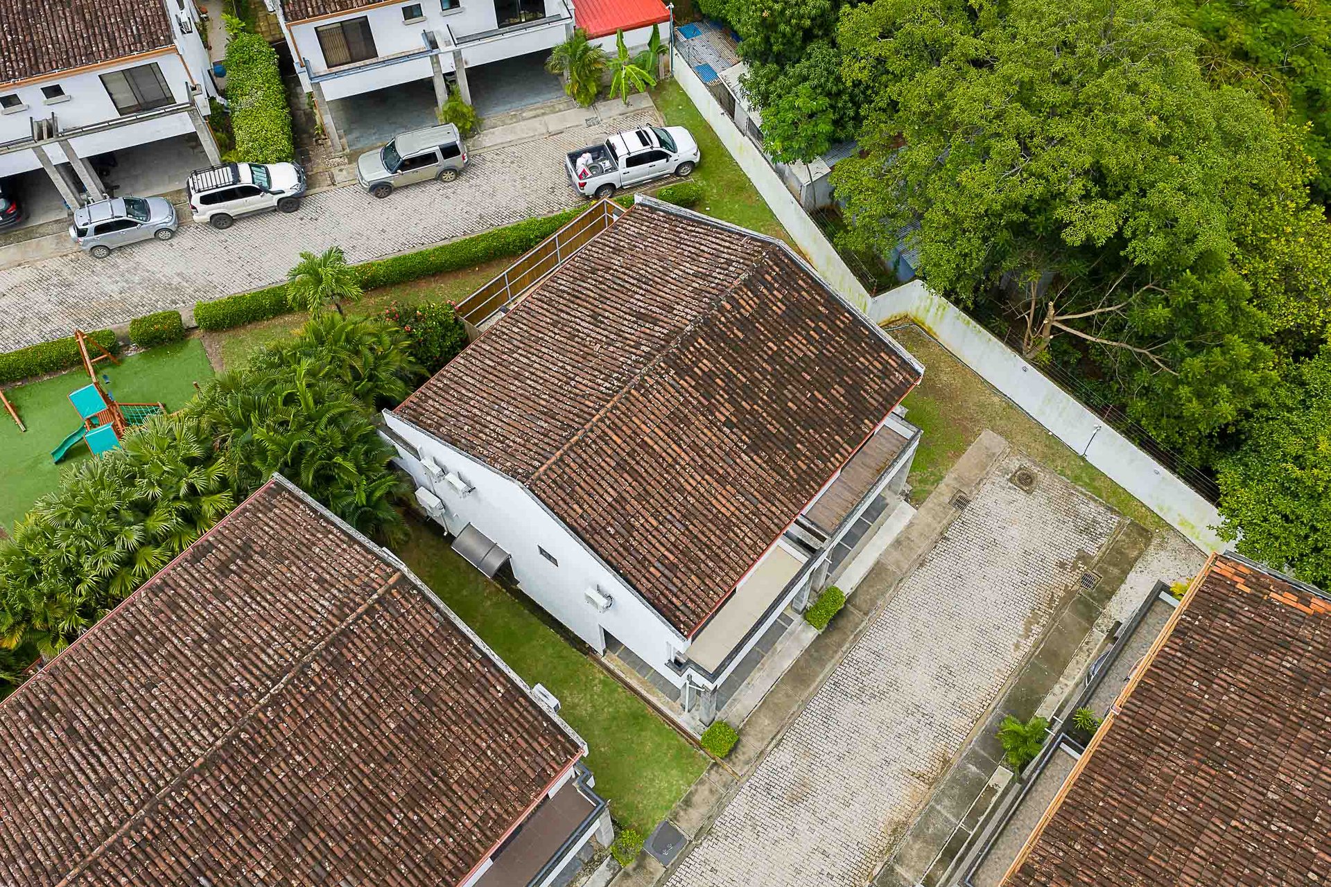 El Sandal #9 | 3 Bedroom Townhome, 10 Mins to the Beach - Seller Financing Available!