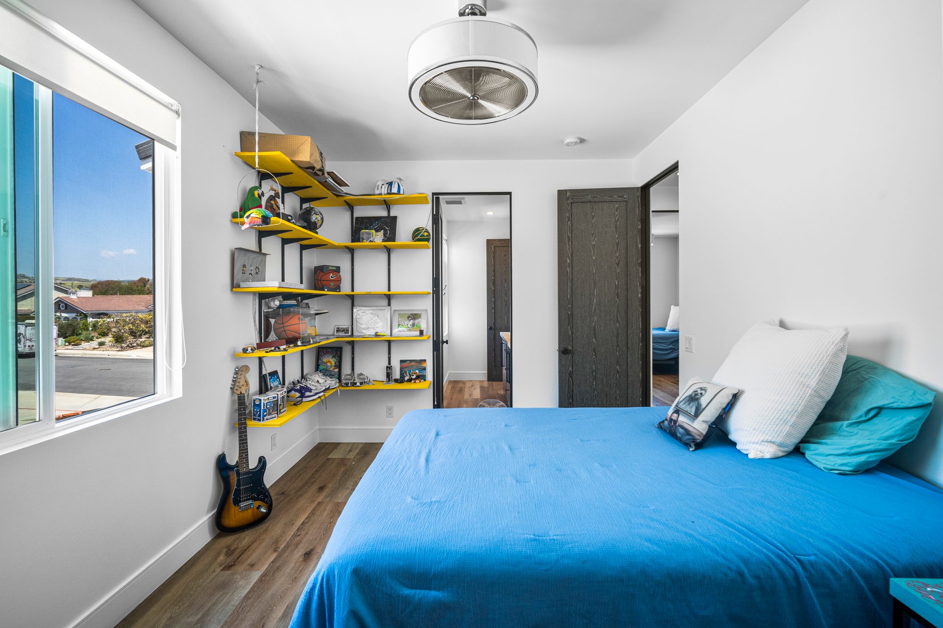 2930 Estancia