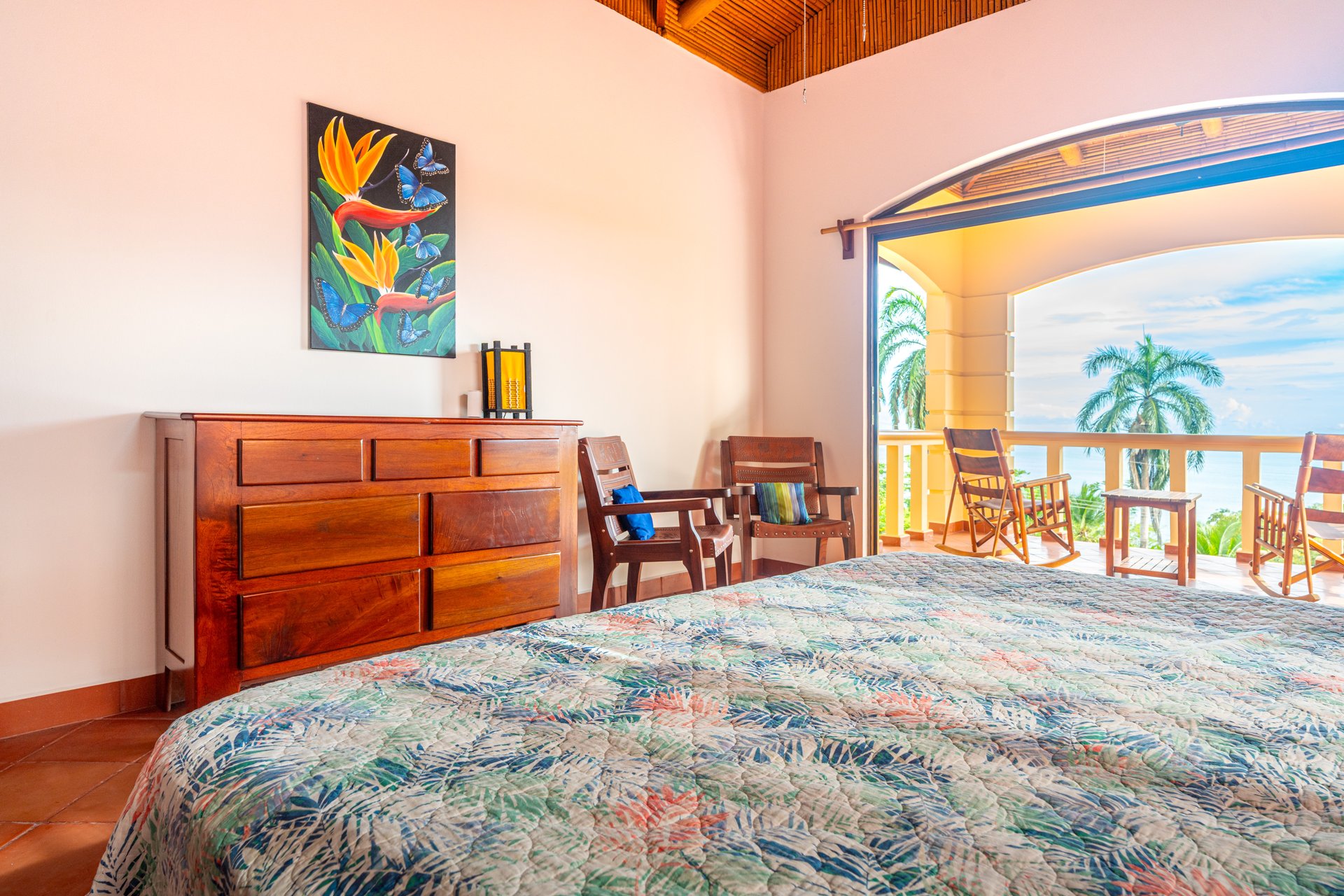 Classic Luxury at Casa Ceiba, Coastal Ocean View 4 Bedroom Home Near Uvita