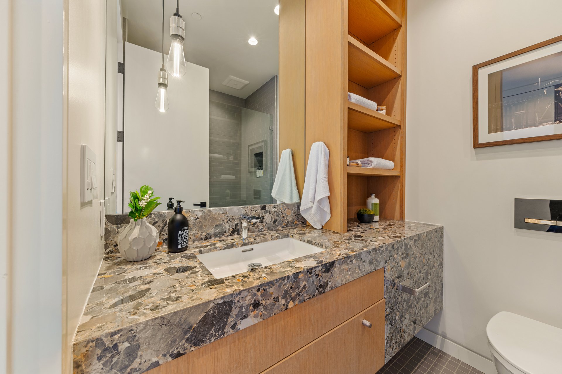 Modern Luxury - Completed in 2019