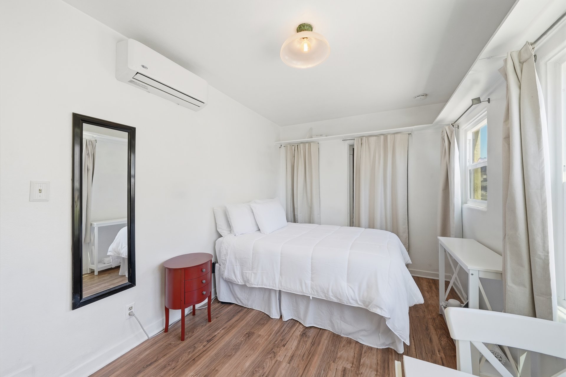 1602 The Strand (Entire Property)