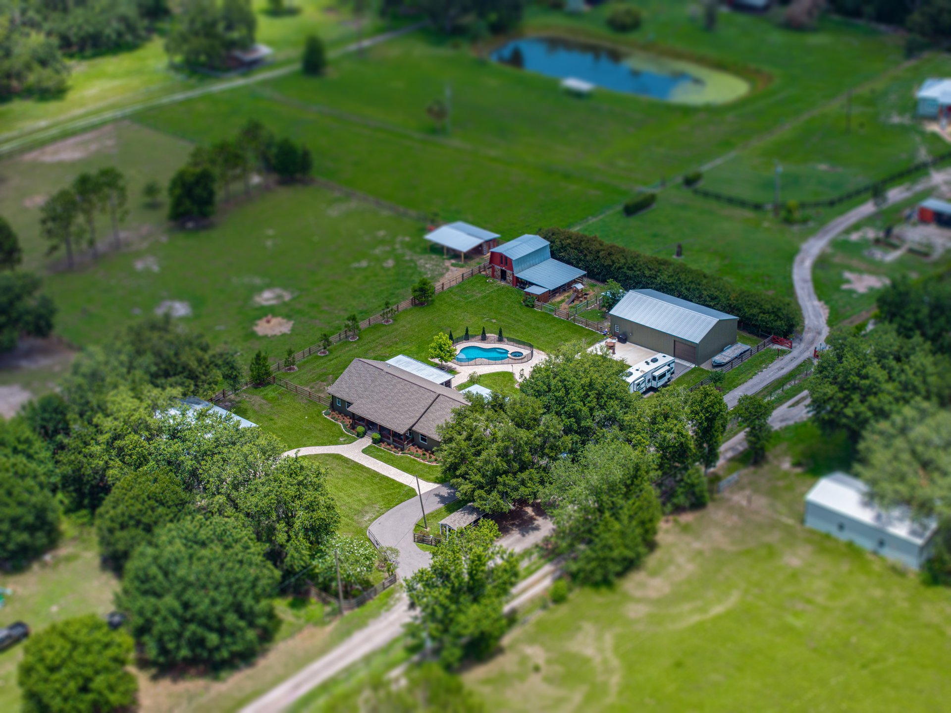 3412 ACE LN