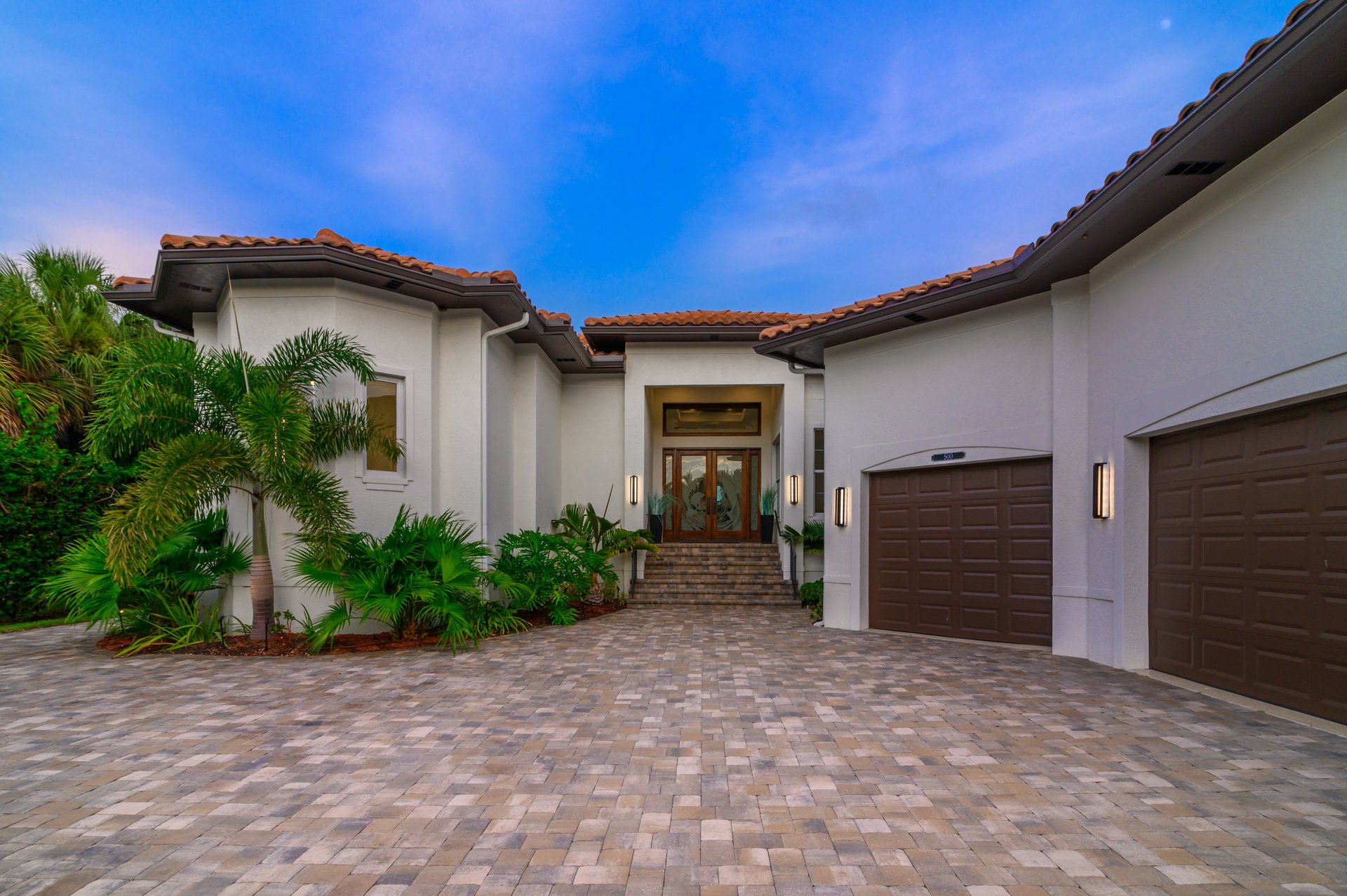 500 Ketch Lane, Country Club Shores, Longboat Key