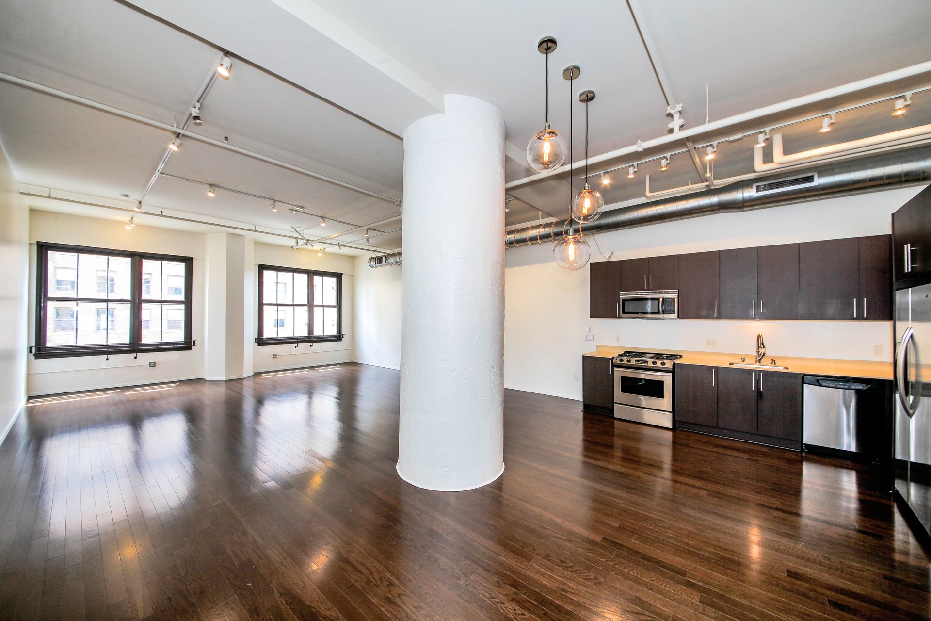 1645 Vine Street, Unit 504