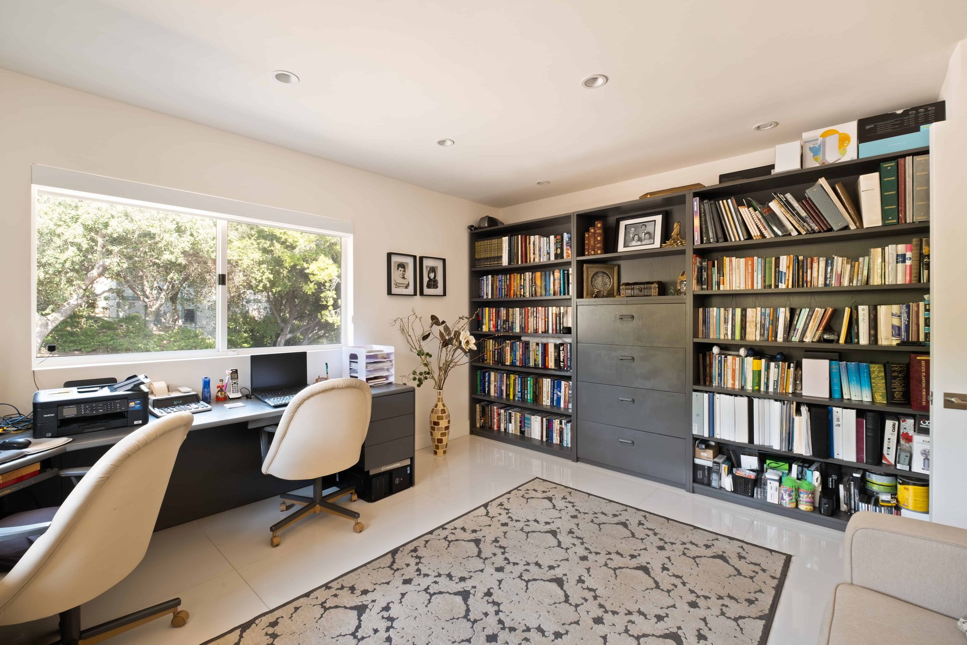 OFF MARKET : ENCINO, CA