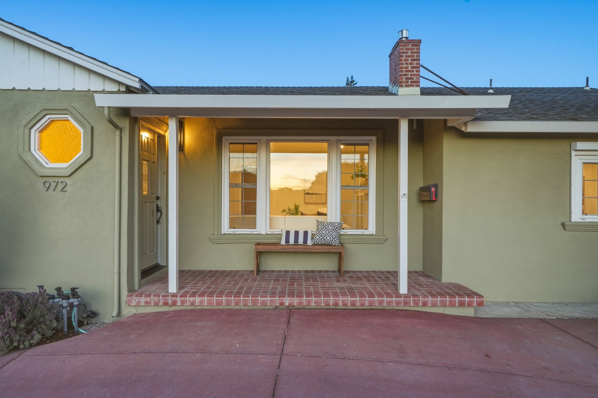 972 Emerald Way