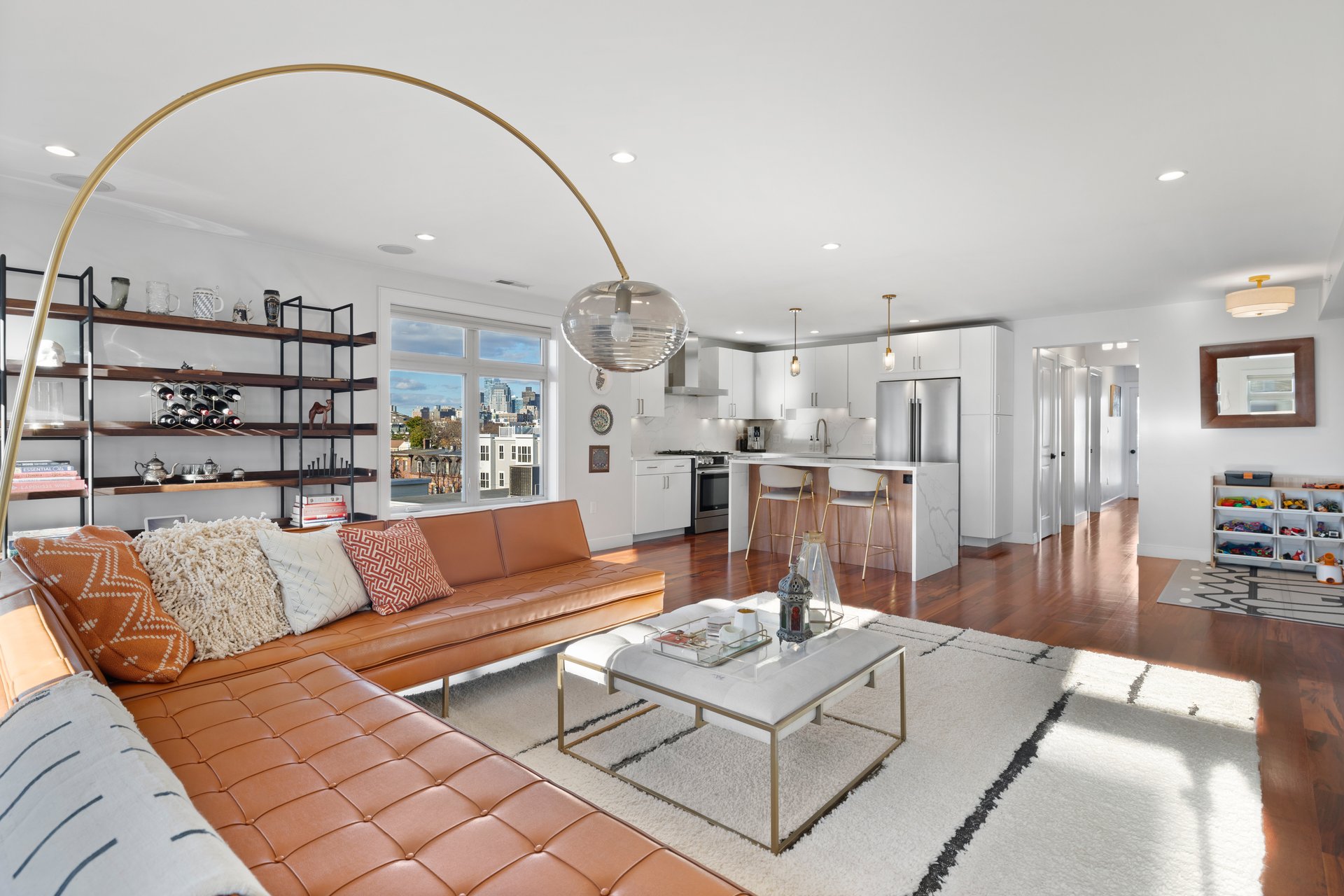 112 West 9th Street PH4