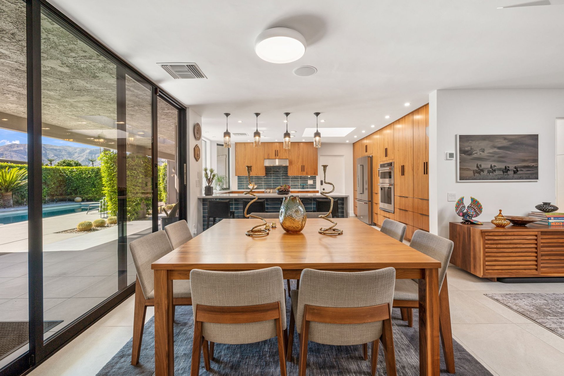 12 Dartmouth Dr.