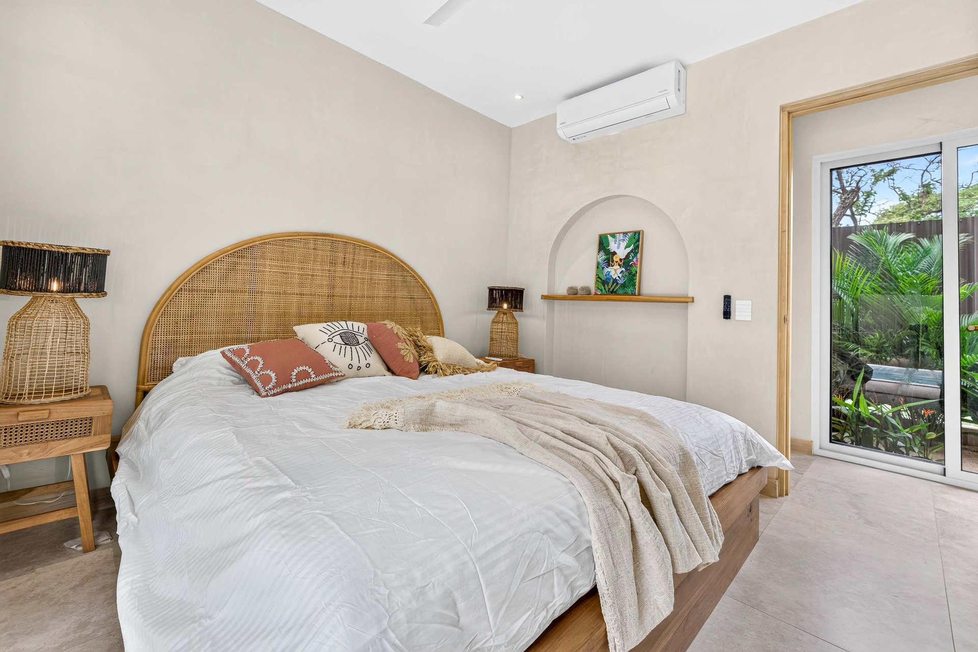 Casa Senderos | 4-Bedroom Tropical Home with Private Pool in Tamarindo