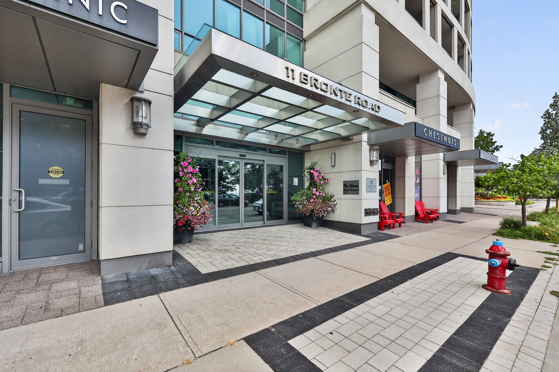808-11 Bronte Road, Oakville