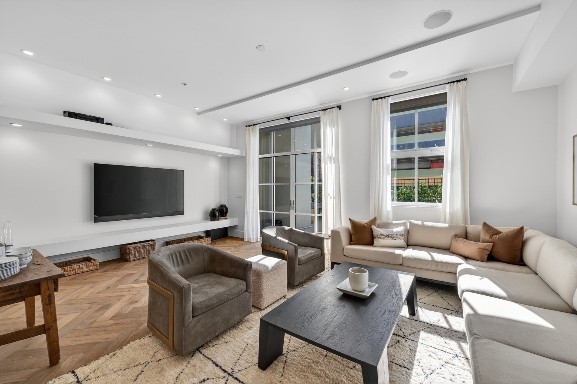 333 Santana Row #222