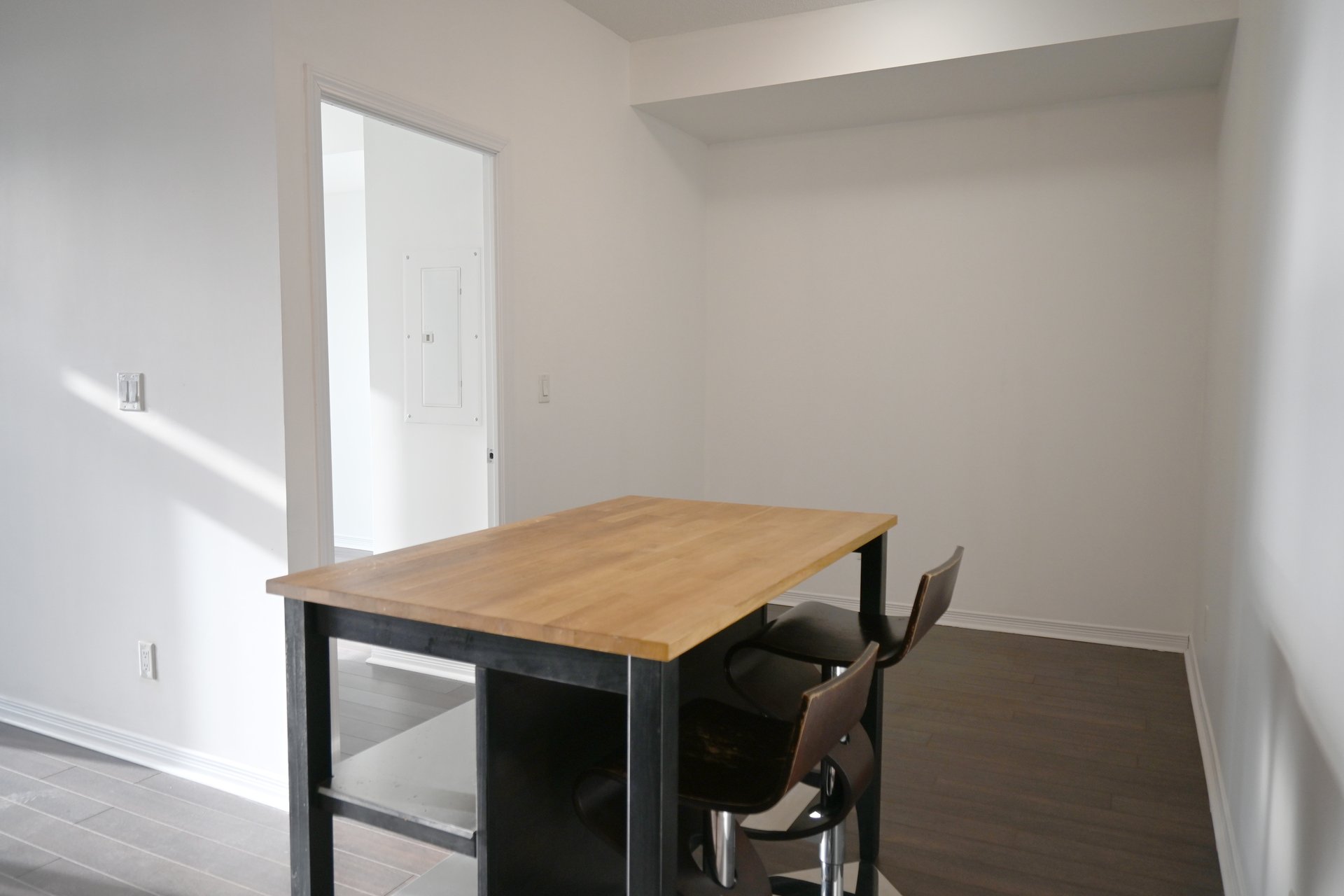 352 Front St W Unit: 2103