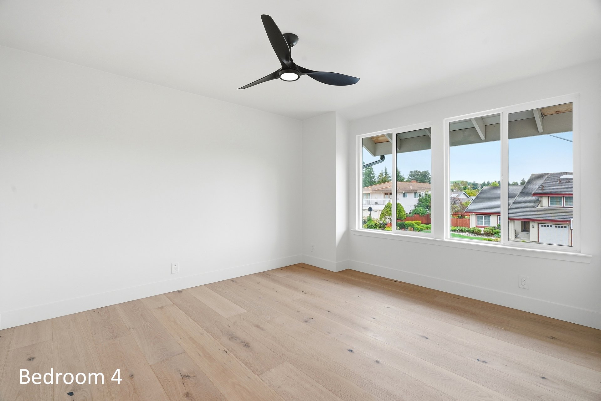 1044 Geronimo Ct
