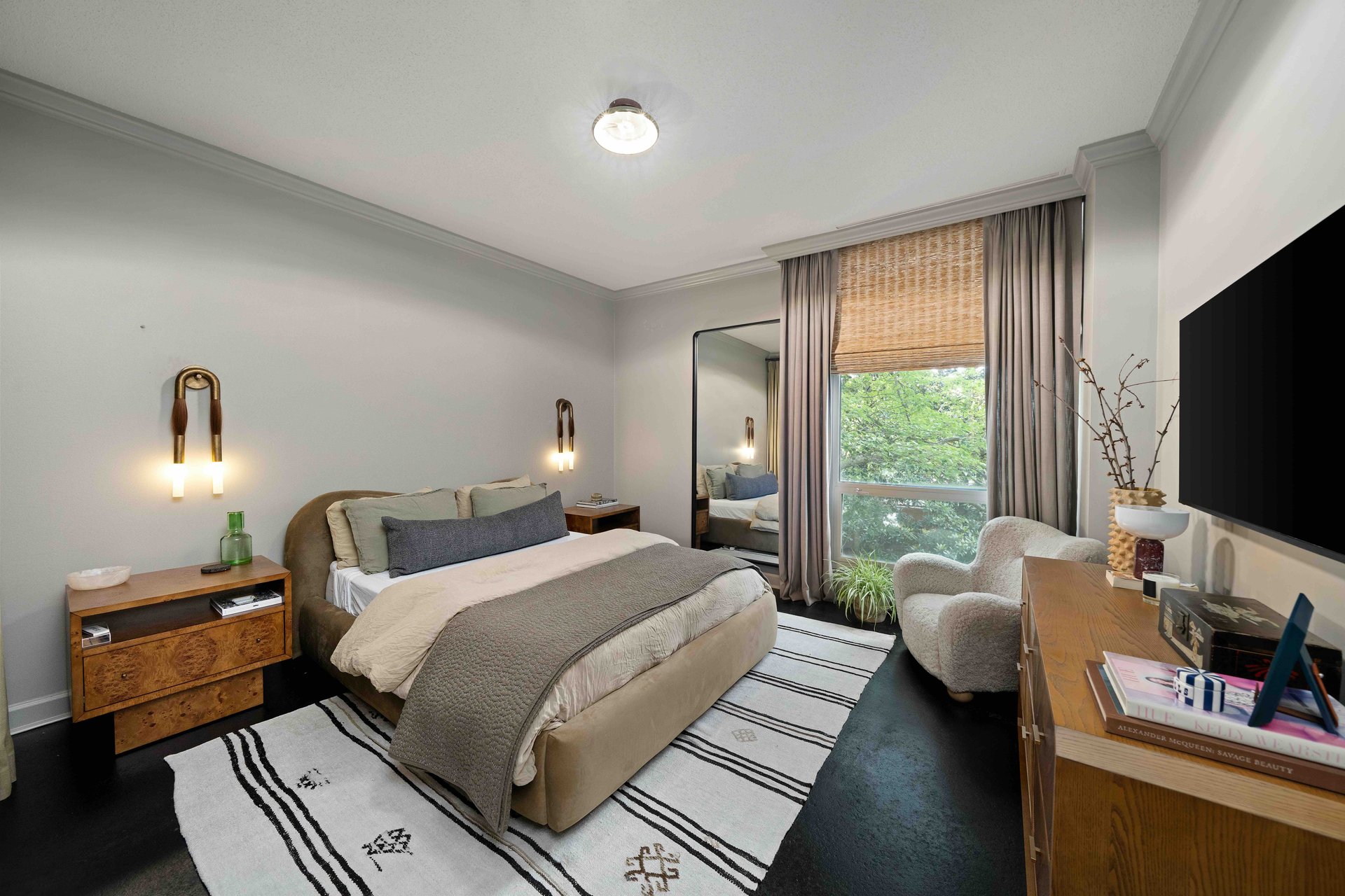 2575 Peachtree Road NE Unit 4H