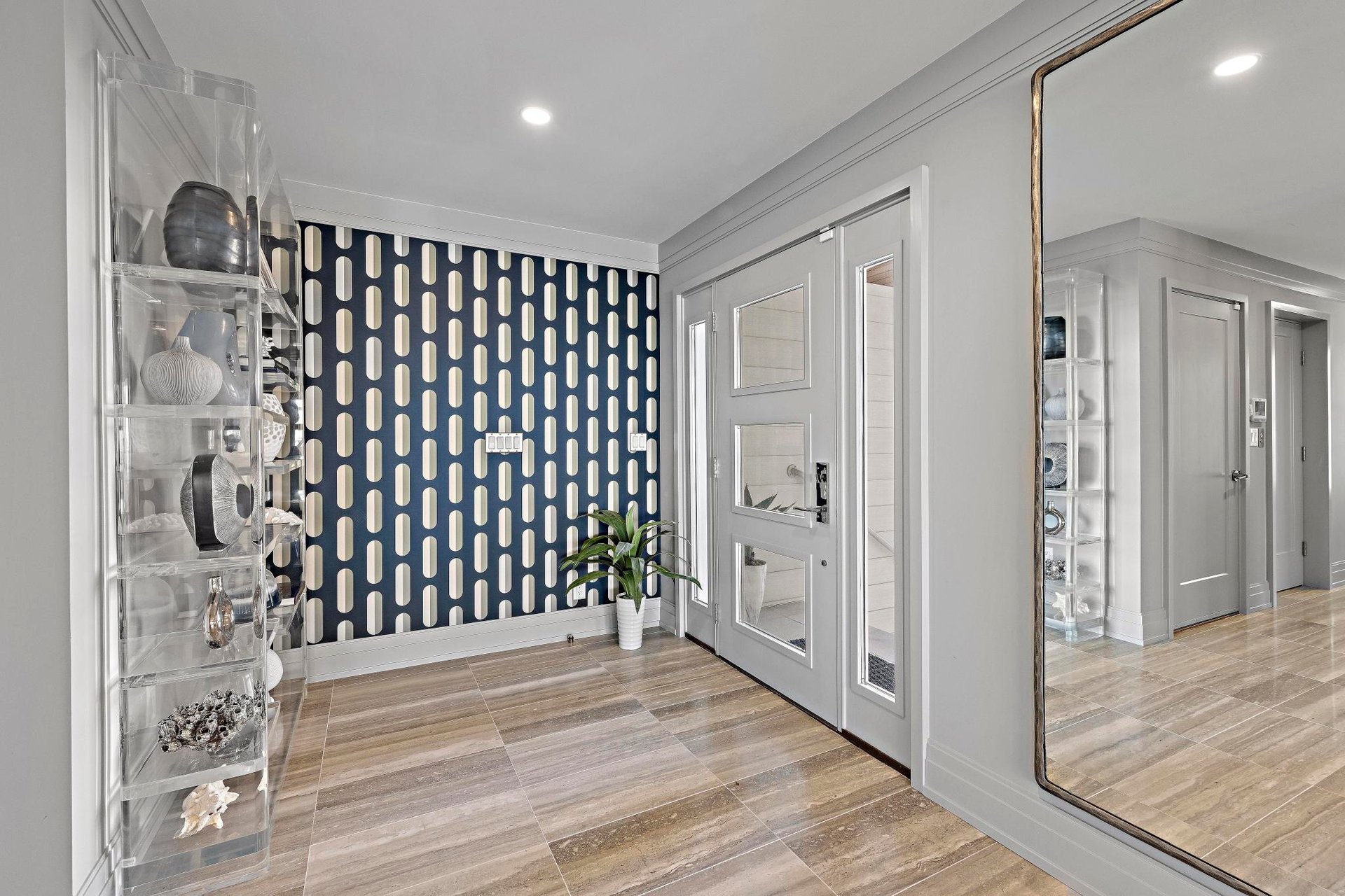 2215 Ocean Ave