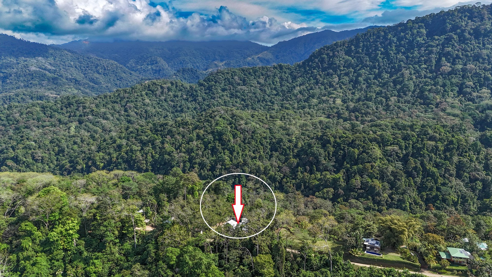 An Exclusive, Sunny Ridge-Top 4-Bed Designer House With Unforgettable Mountain & Jungle Views