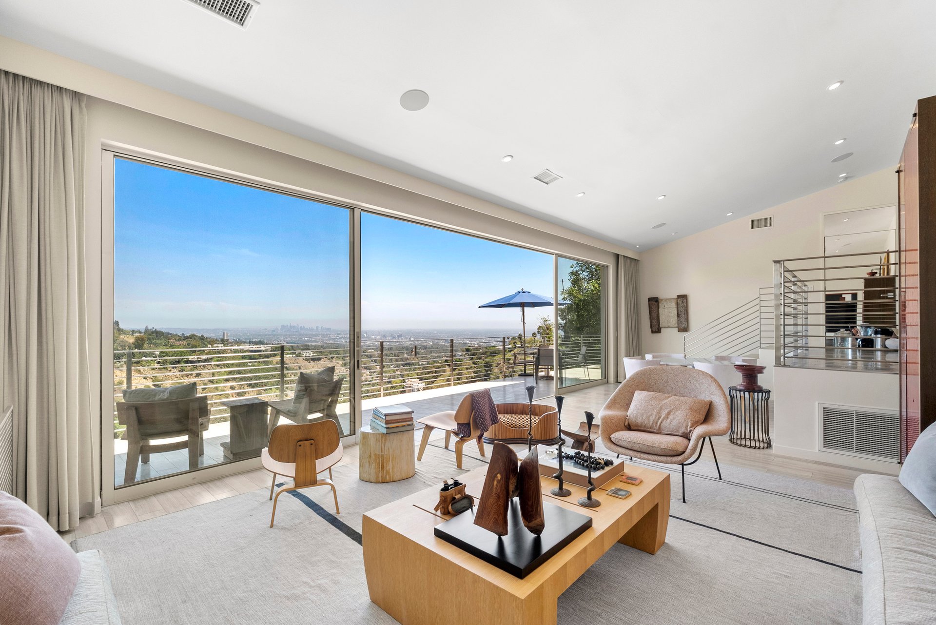 1364 Angelo Dr, BHPO