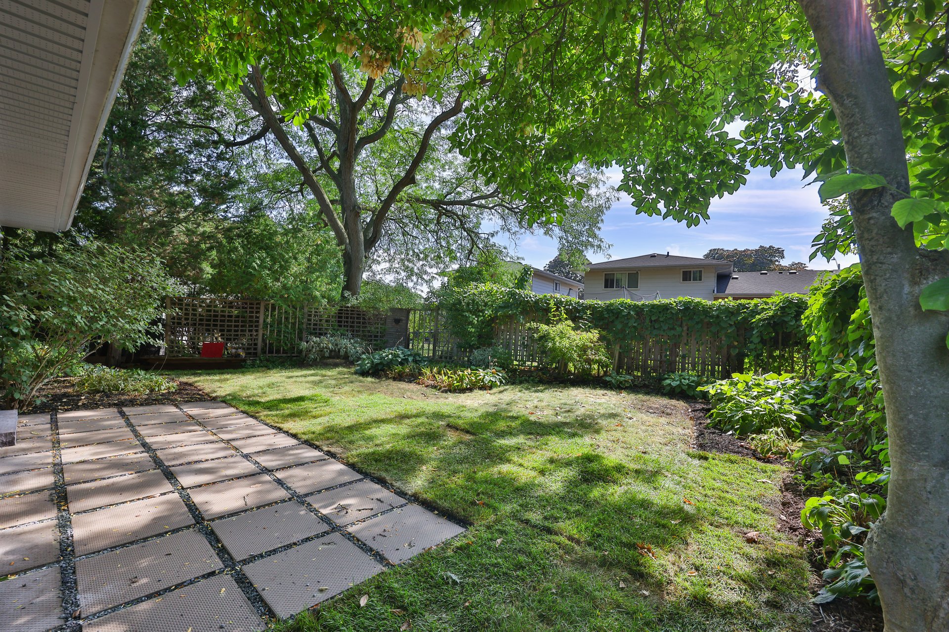 222 Vance Drive, Oakville