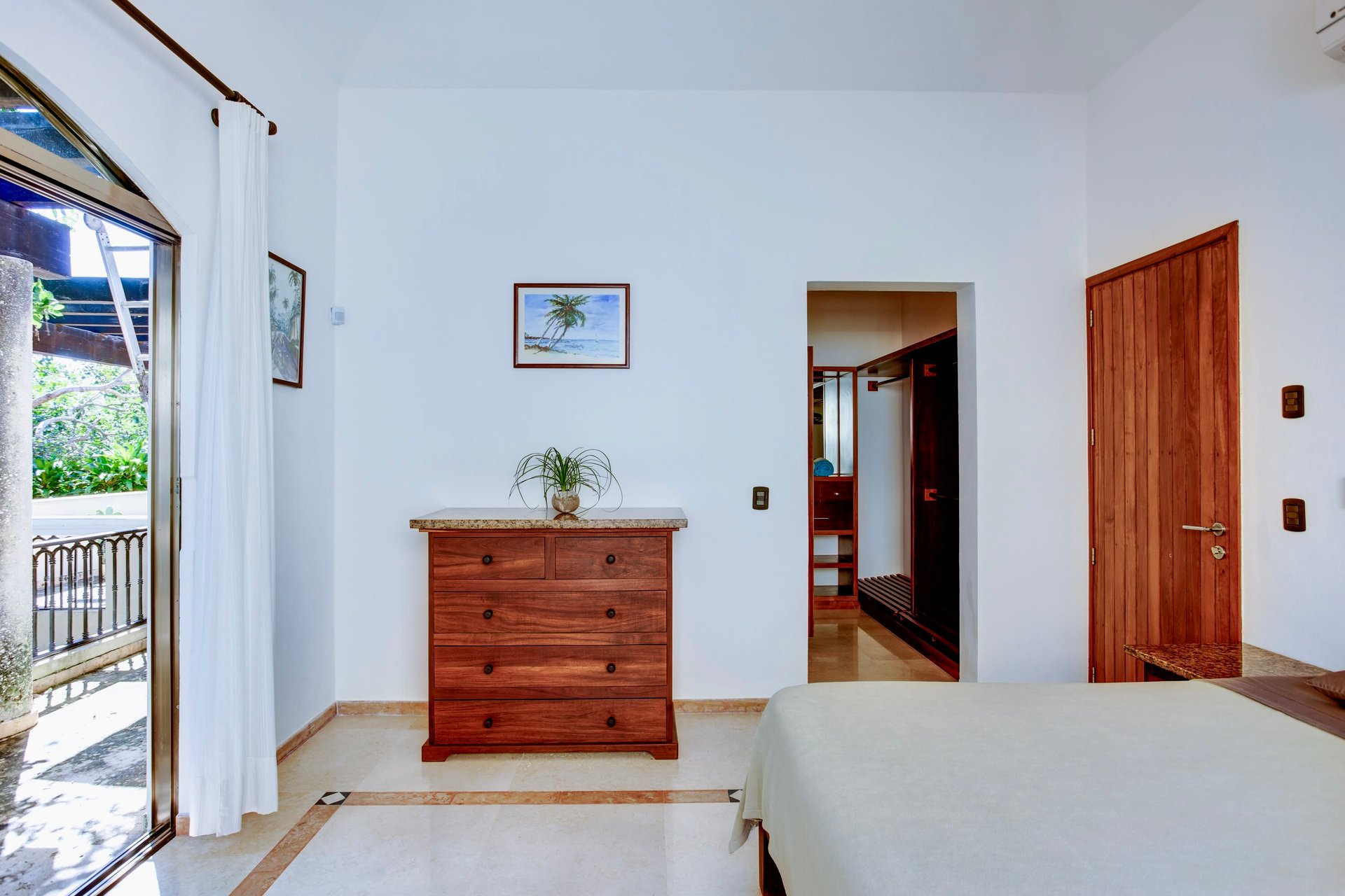  Luxury Villa for sale in Puerto Aventuras
