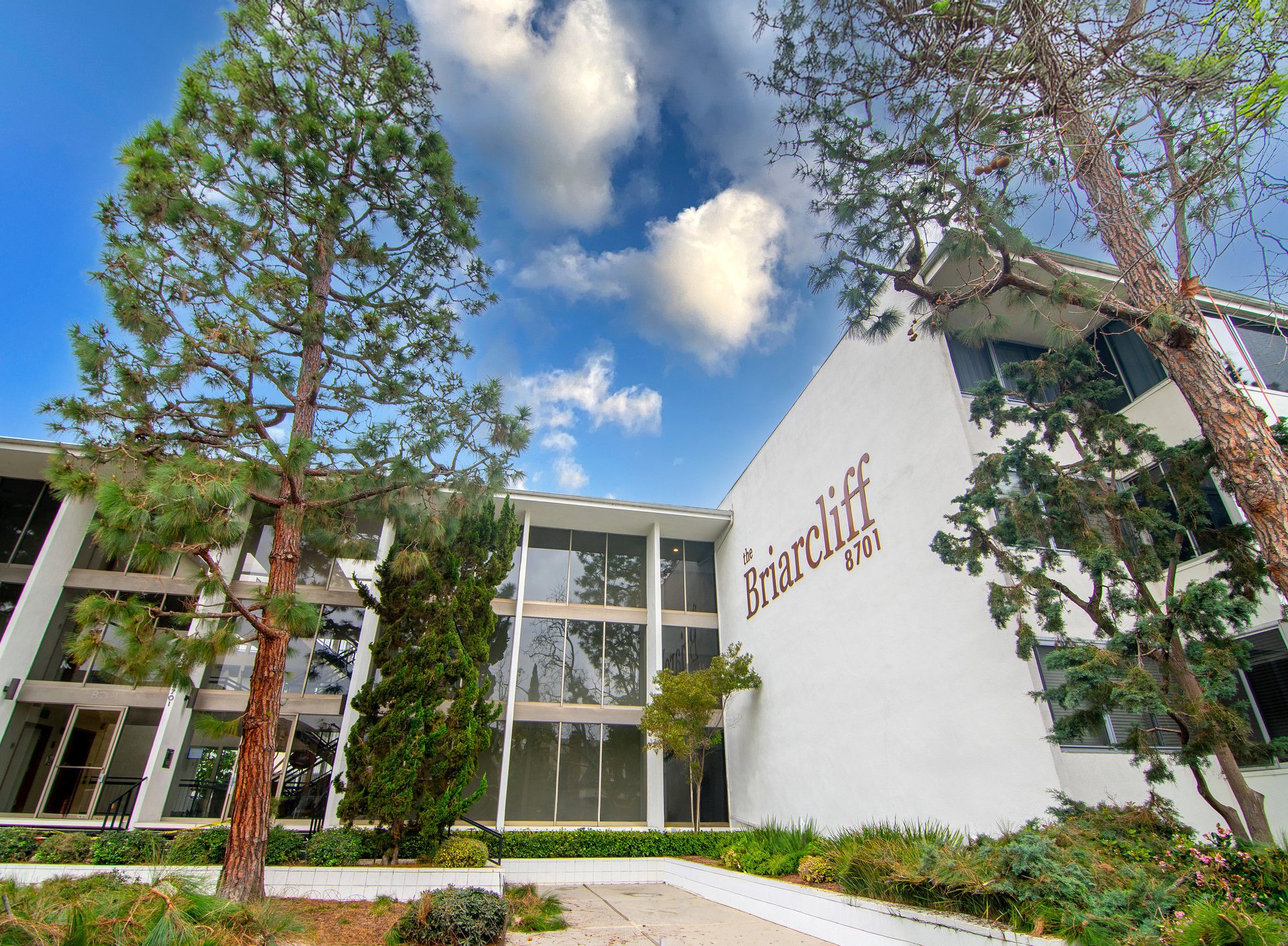 8701 Delgany Ave, #208