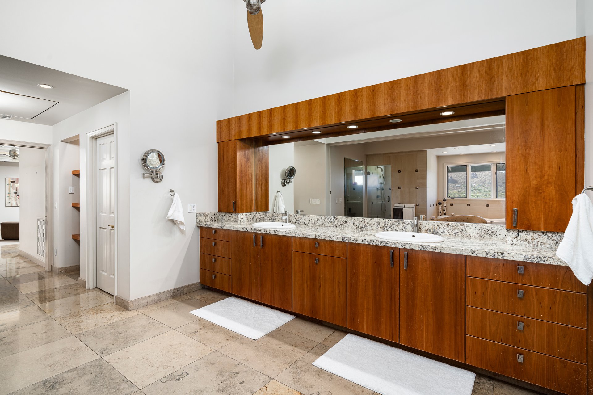 Luxury PV Hilltop Sanctuary