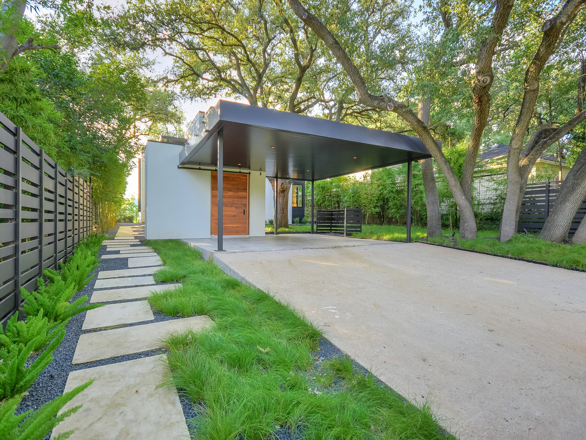 Modern Luxury in Tarrytown