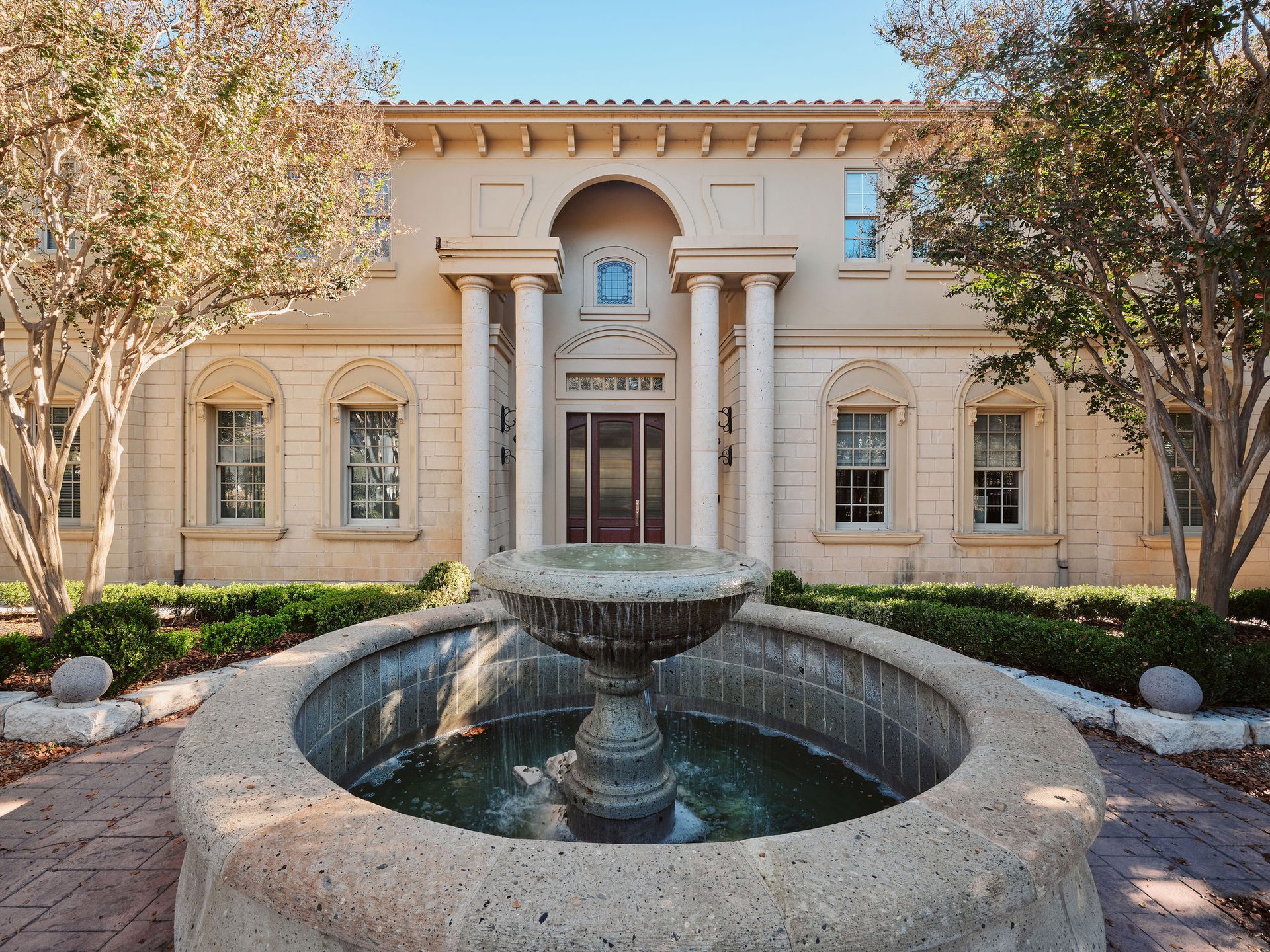 4511 Island Cove