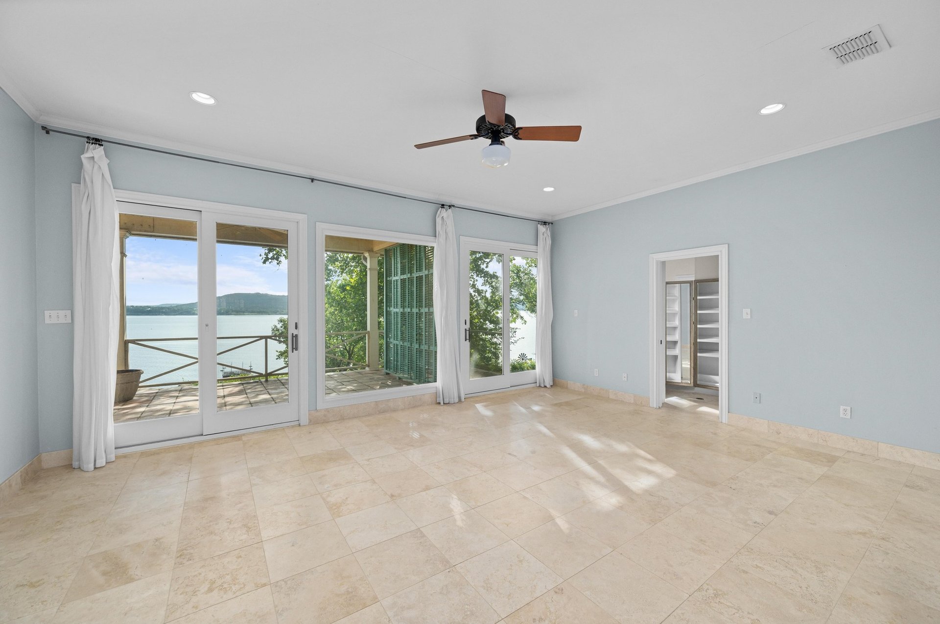 5252 McCormick Mountain Drive