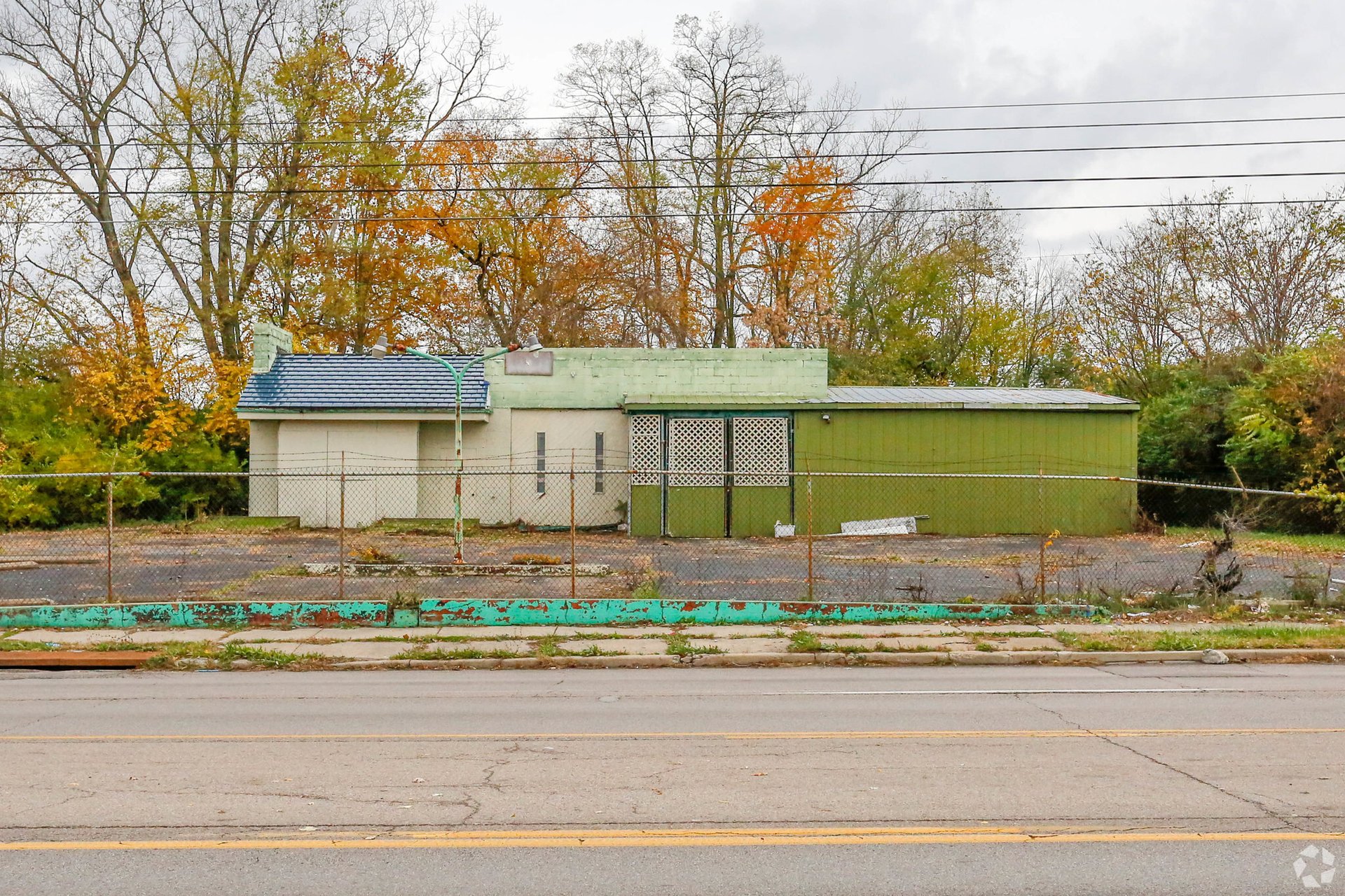 2135 N Gettysburg Ave