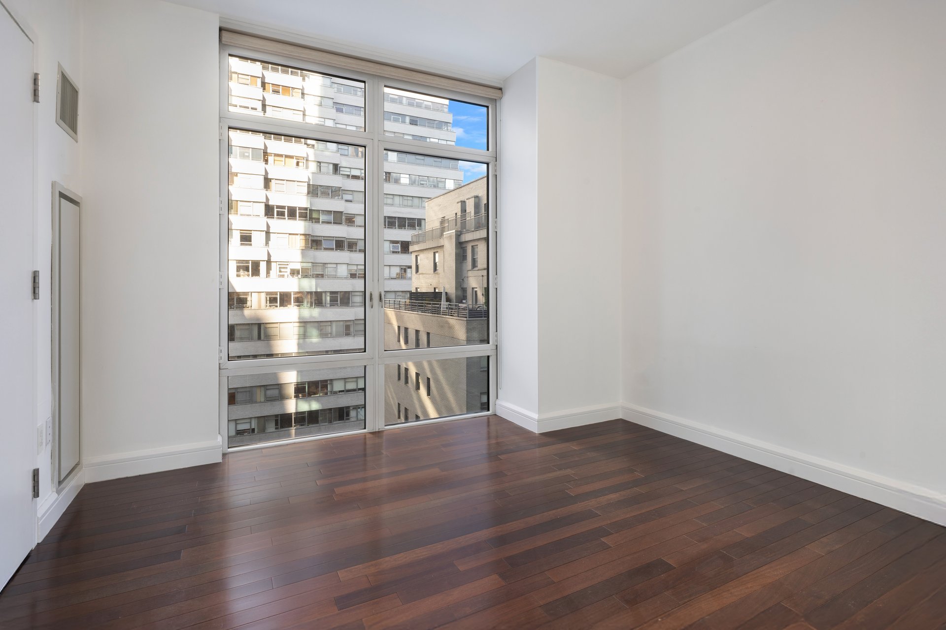 207 East 57th Street, 11A