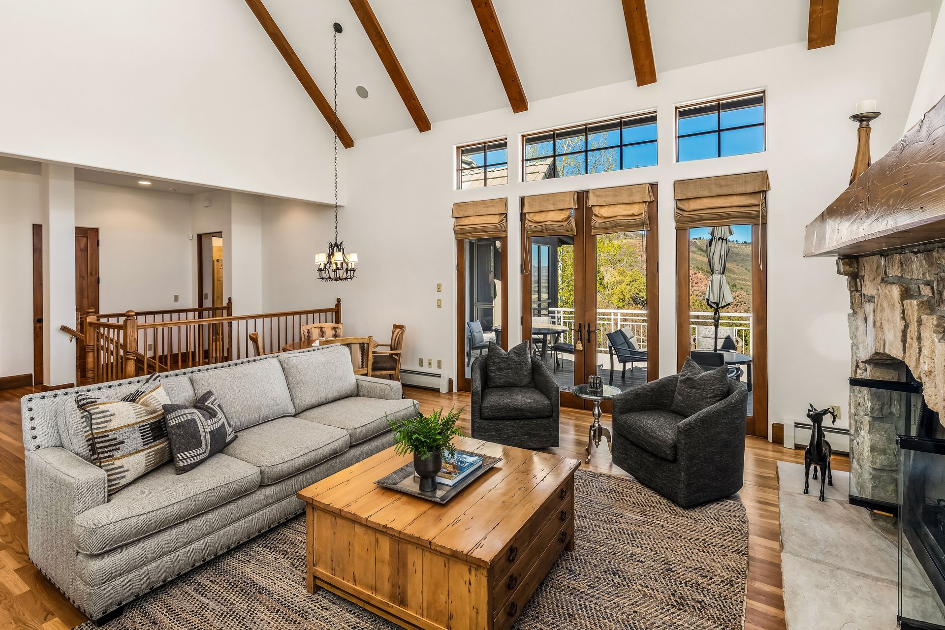 271 Eagles Glen Road