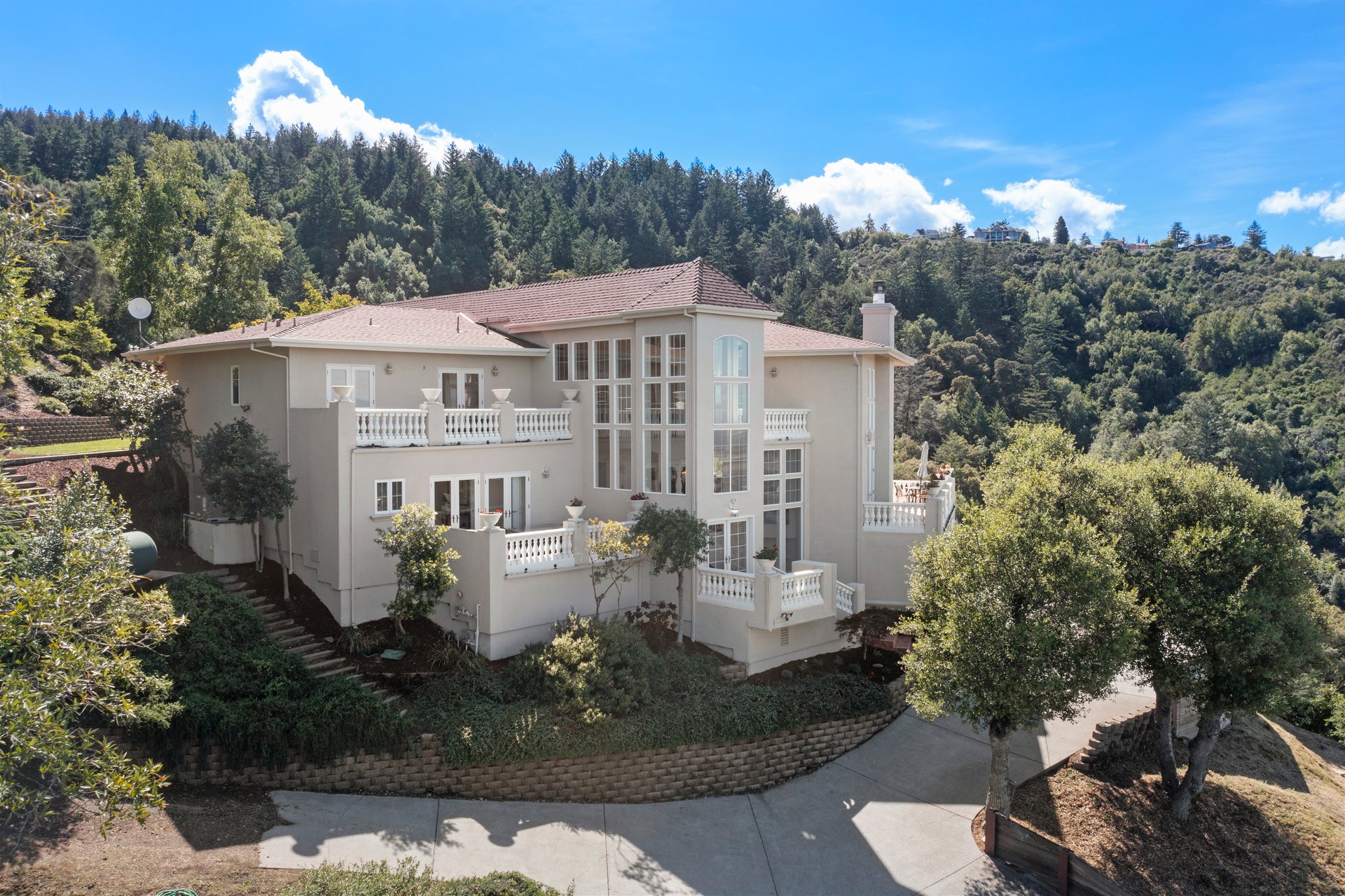 15940 Wildcat Ridge