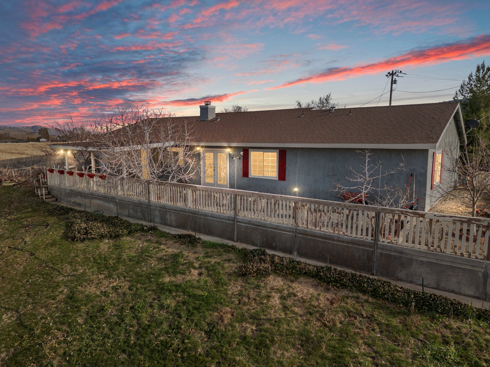 Charming Cul-de-Sac Home in East Golden Hills – 21941 Fig Court