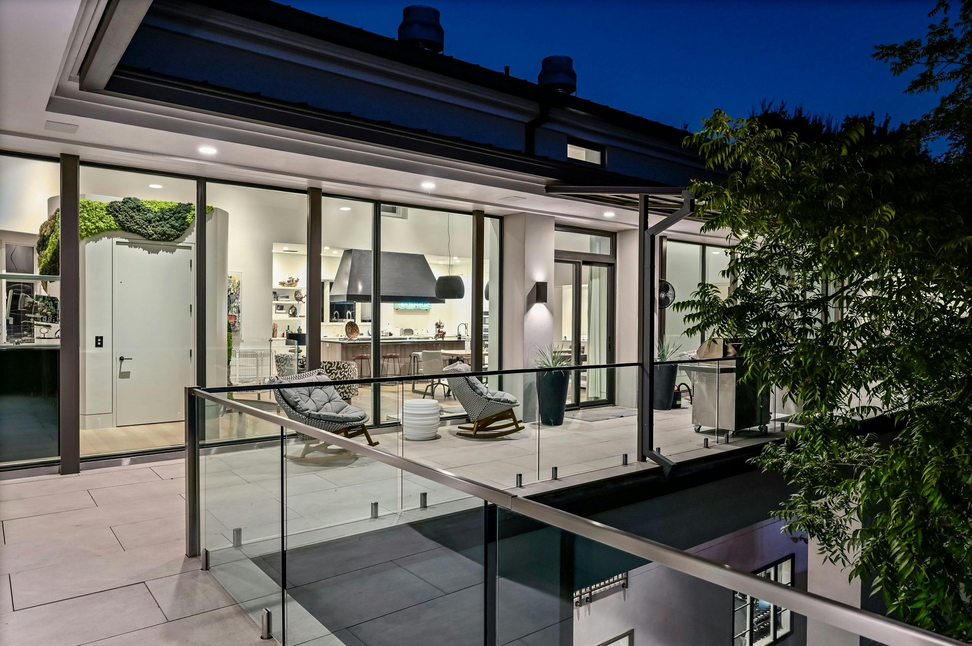 4705 Island Cove 