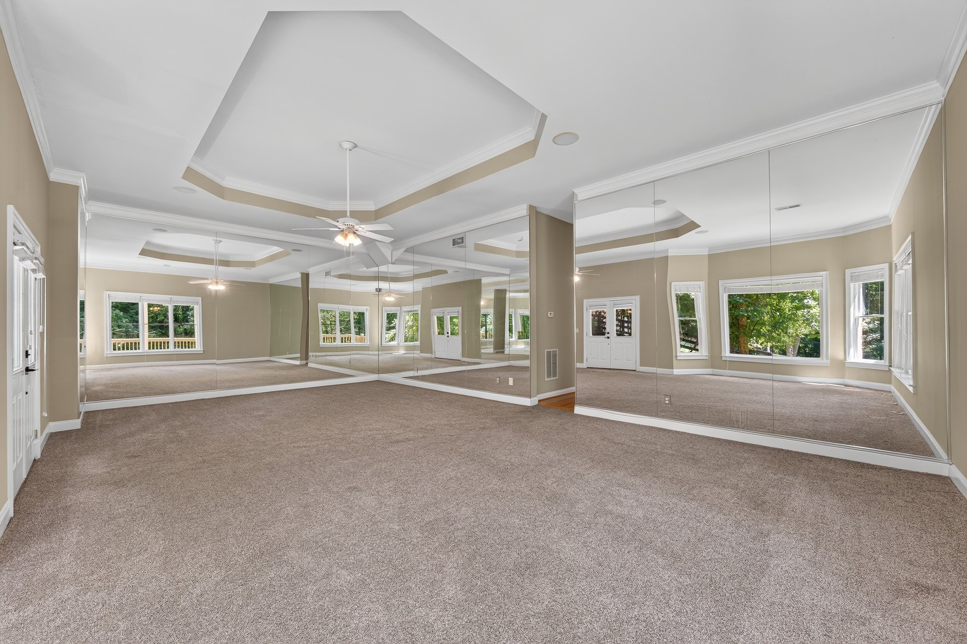 60 Gladwyne Ridge Drive