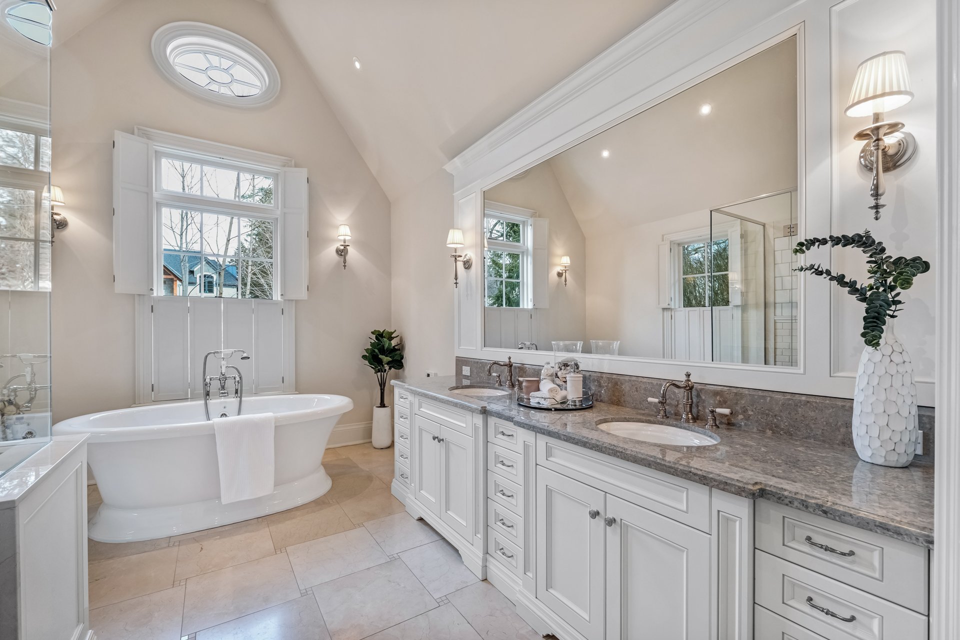 190 Donnelly Dr