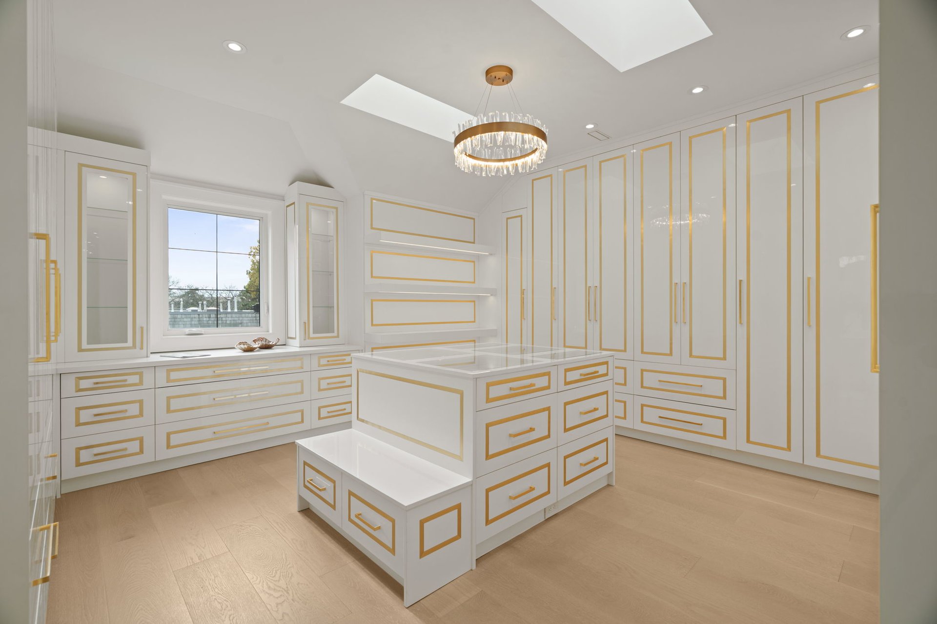 Elegance And Modern Design