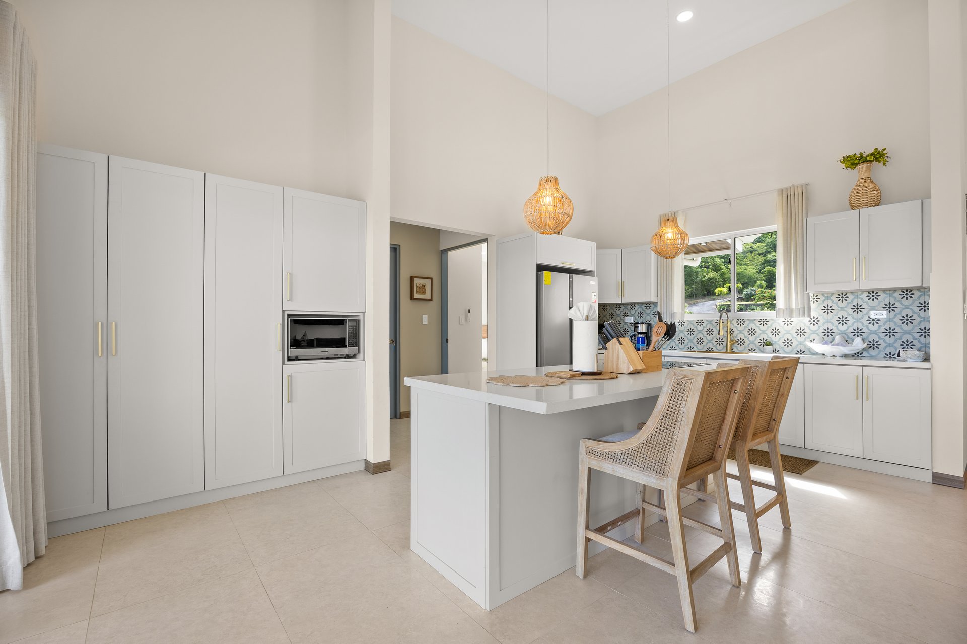 Dos Ríos 29 | Brand-New Ocean & Mountain View Home