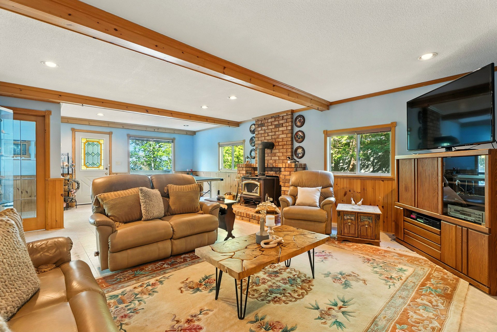 326 Chikopi Road, Magnetawan