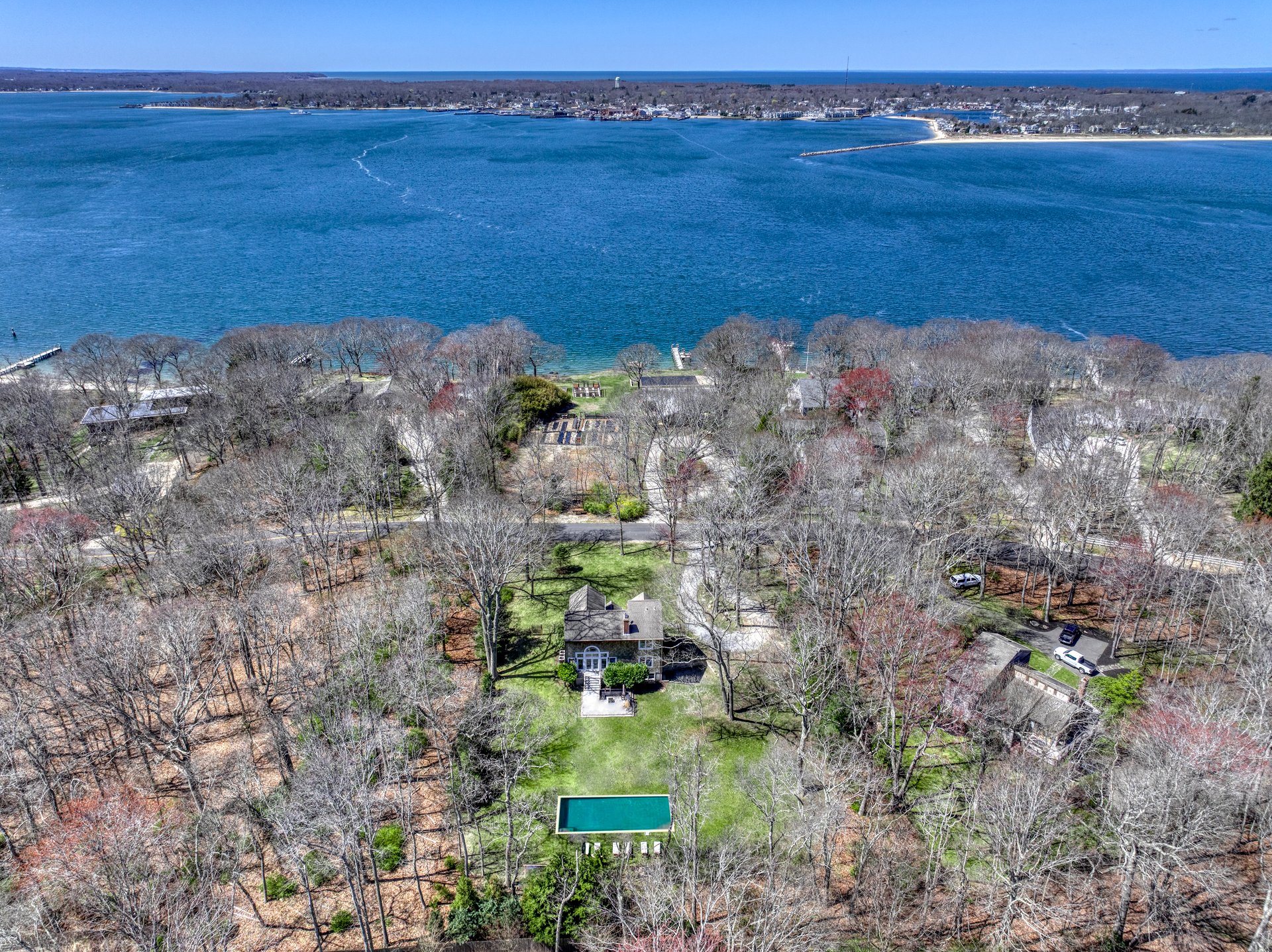 40 Dinah Rock Rd
