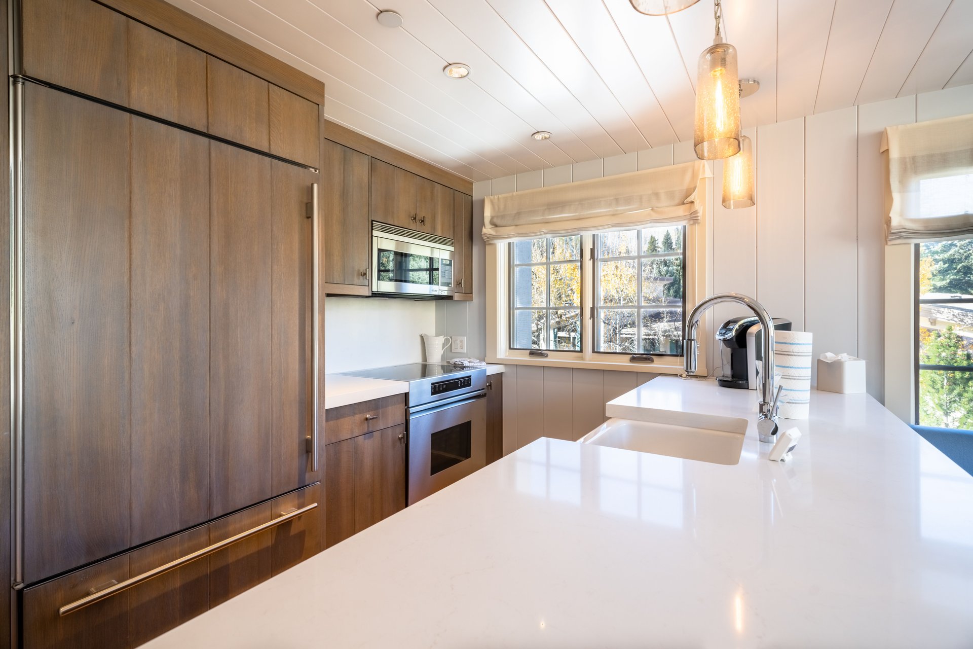 The Lodge at Vail Condominiums #332