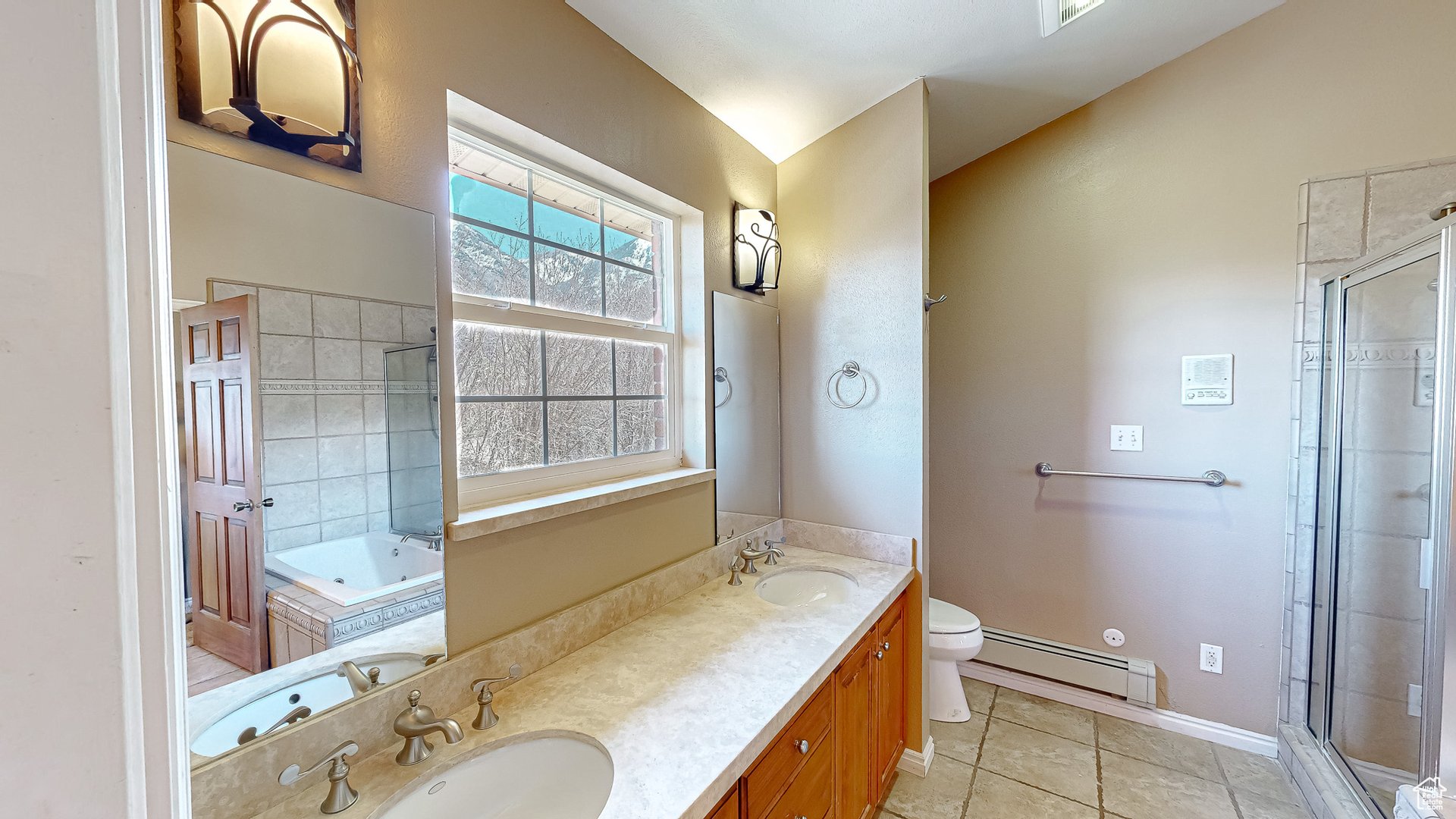 410 S Woodland Hills Dr