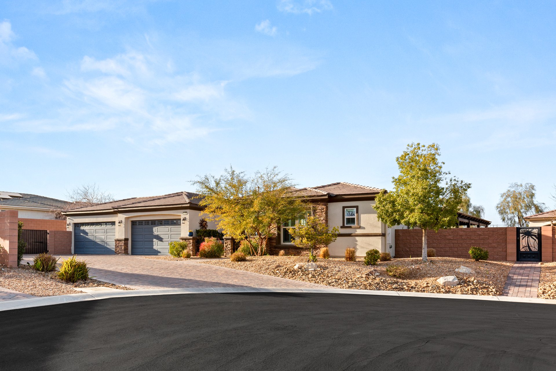 7165 North Grand Canyon Drive