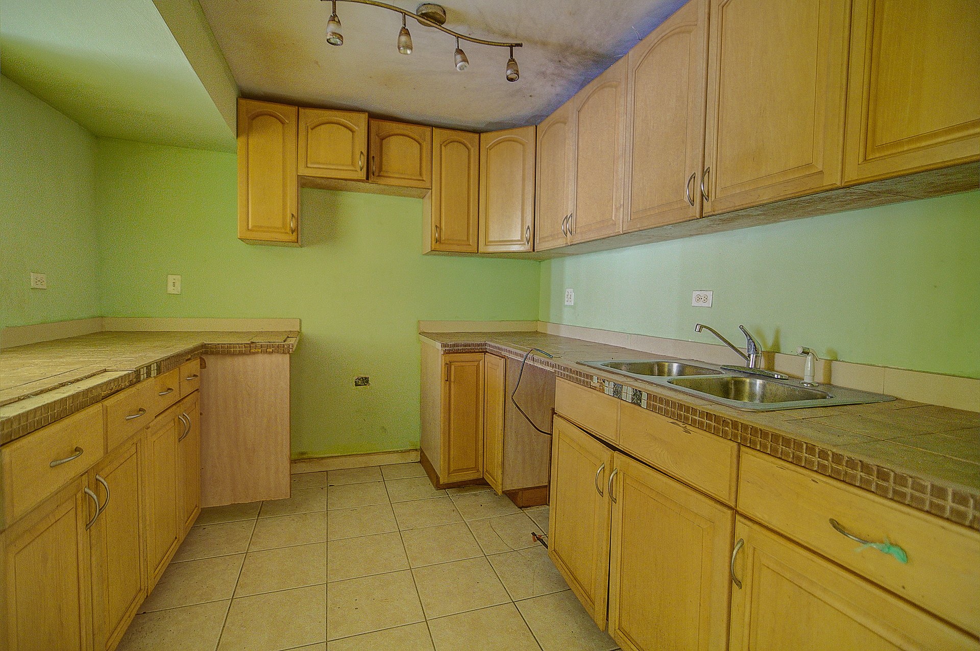 Unit #207 Pilot House