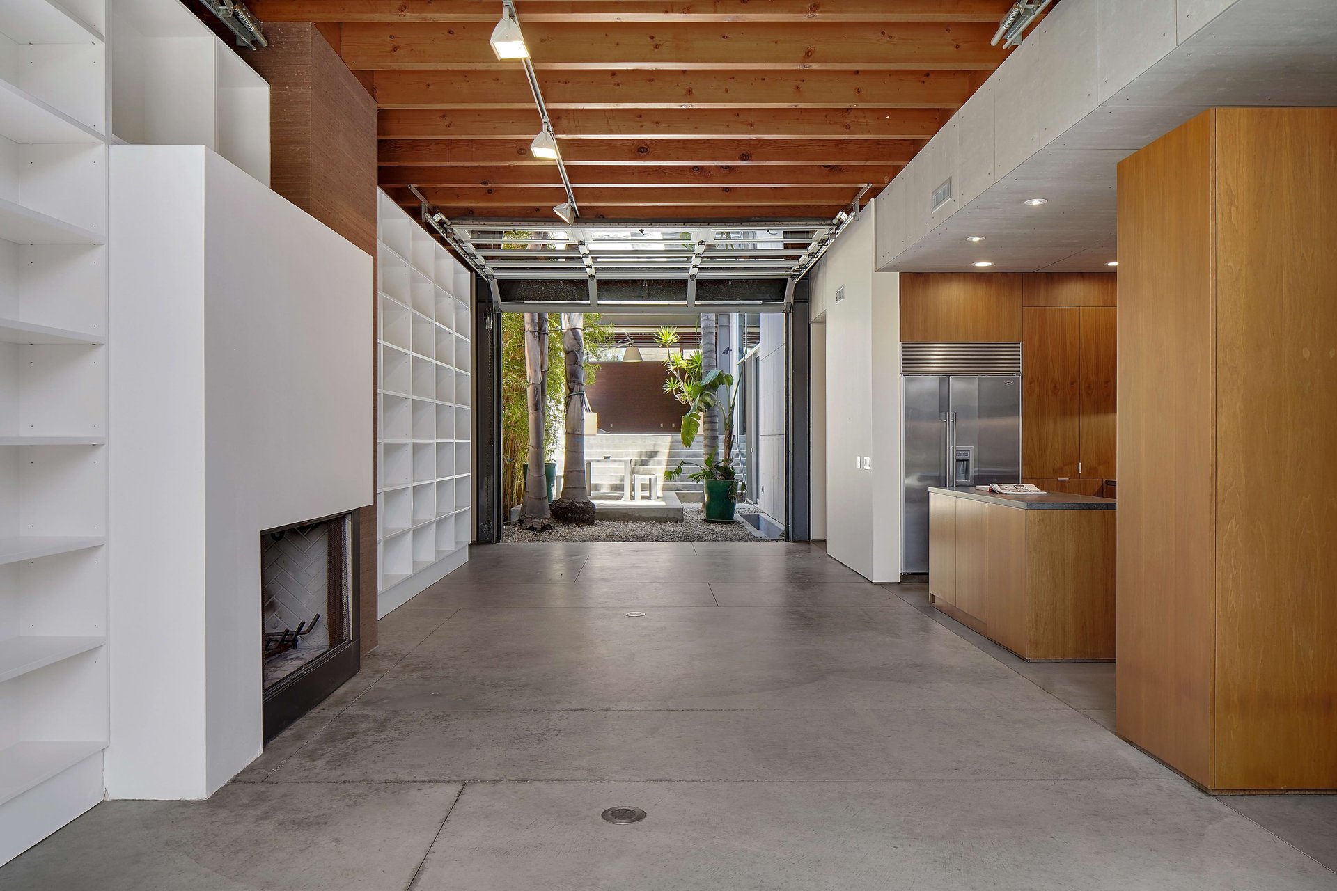 35 Sunset Ave