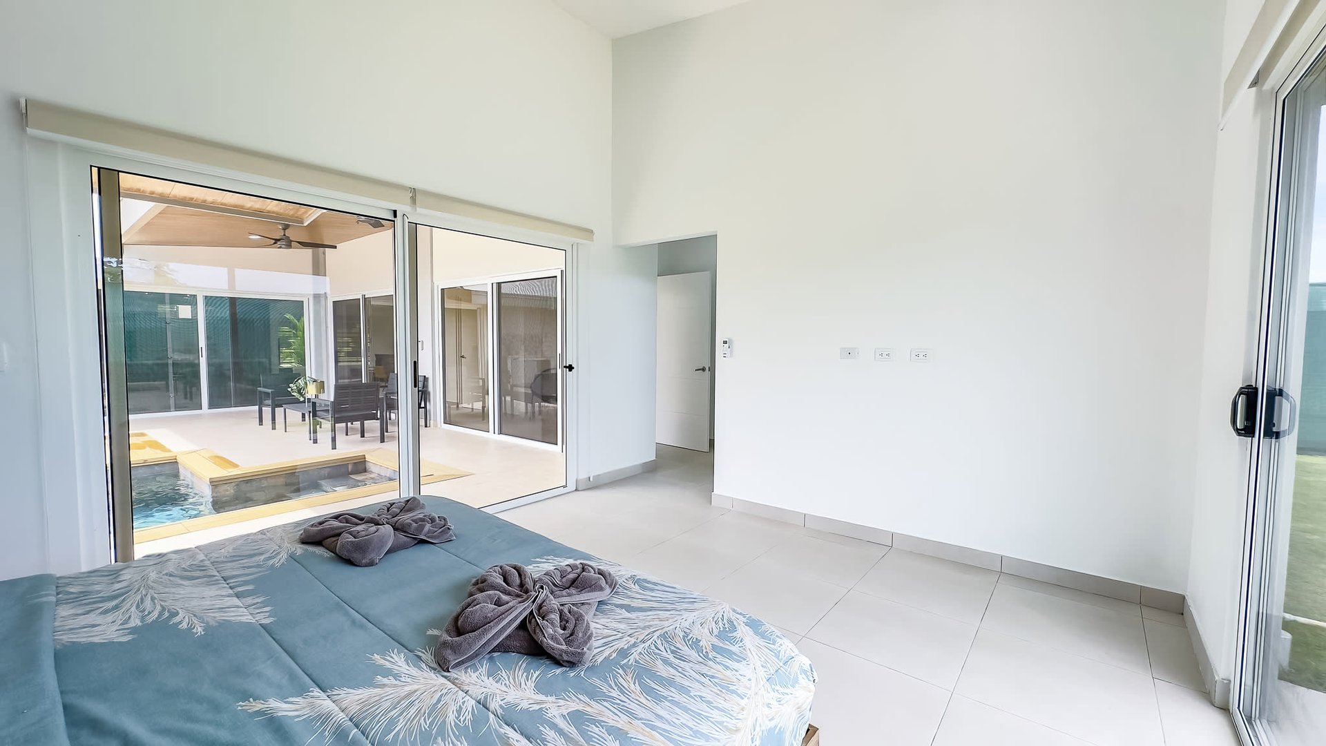 Uvita Paradise Brand New 3 Bedroom, 2.5 Bathroom Modern Home
