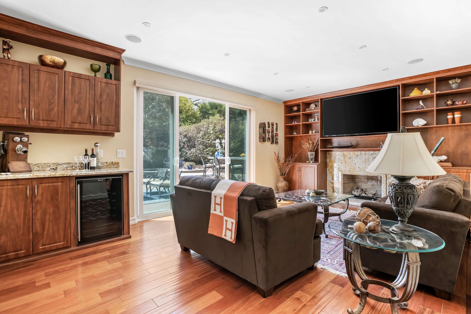 18951 Granada Cir, Porter Ranch